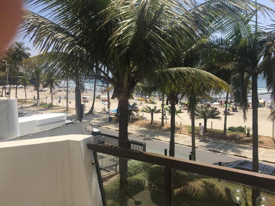 Apto Pe Na Areia - Praia Das Asturias Guaruja-Sp エクステリア 写真